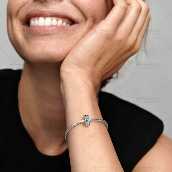 Pandora Tropical Starfish & Shell Clip Charm - Picture 6 of 6